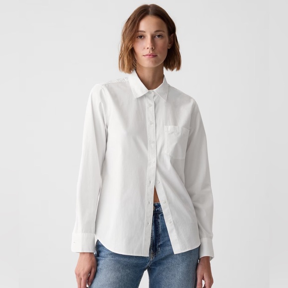 The perfect shirt - Gap white button down - Picture 1 of 9